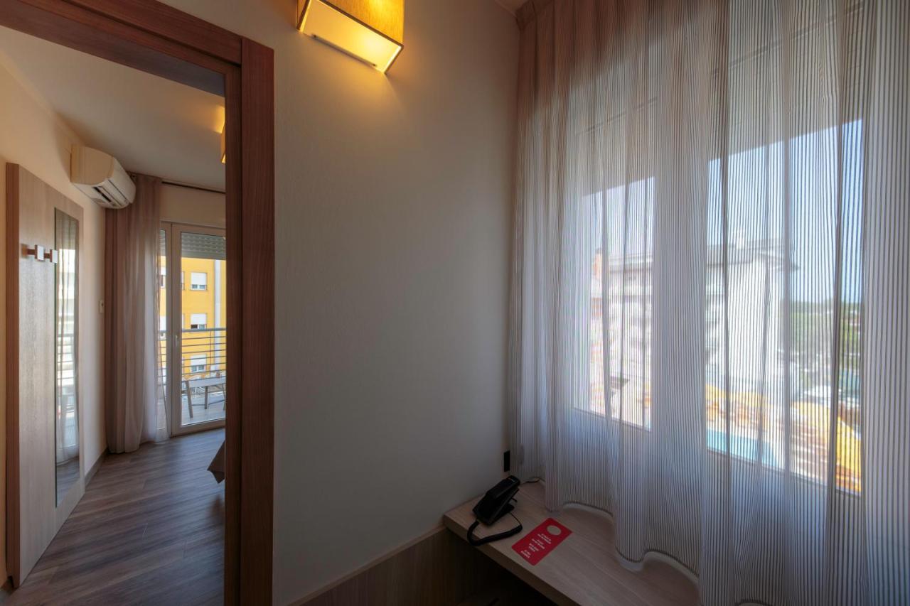 Hotel Monaco Caorle Exterior foto